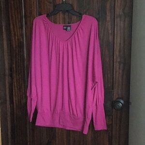 a.n.a. Pink maternity sweater. Light wear.